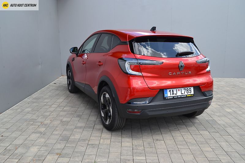 Renault Captur techno mild hybrid 140 - fotka 8 z 52
