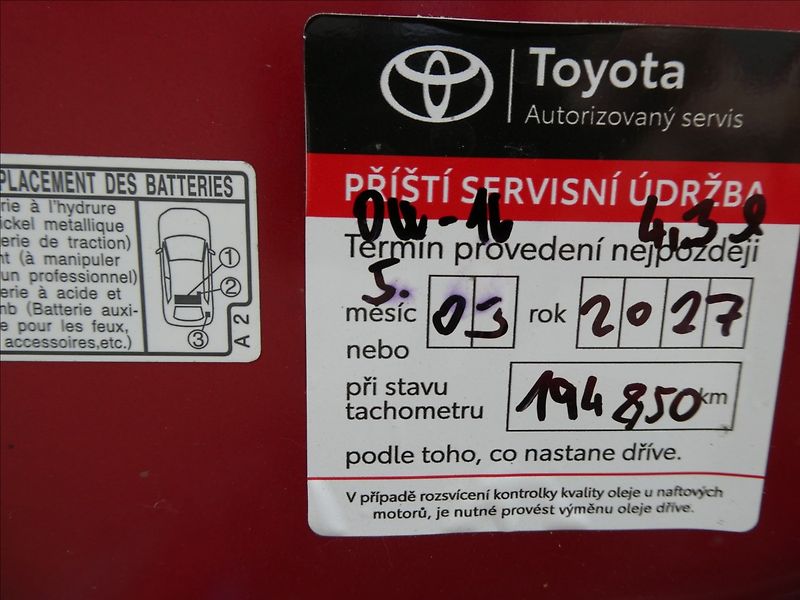 Toyota Corolla 2,0 Hybrid e-CVT GR Sport 112k - fotka 40 z 44