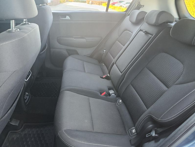 Kia Sportage (2019) 1.6. GDi 97kw Top ČR 1.MAJ - fotka 8 z 12