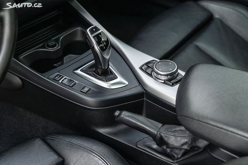 BMW Řada 2 M235i xDrive*Remus - fotka 23 z 40