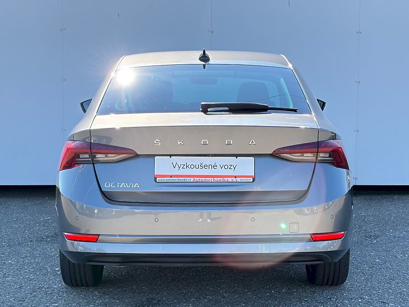 Škoda Octavia (2022) 1.5 TSI / 110kW / STYLE - fotka 11 z 35