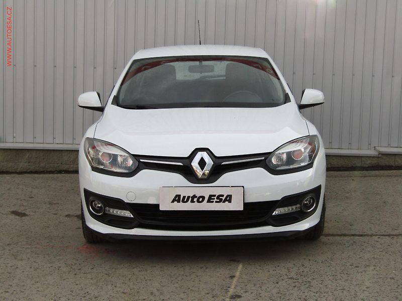 Renault Mégane (2014) 1.5 dCi, ČR, AC, tempo, park - fotka 2 z 16