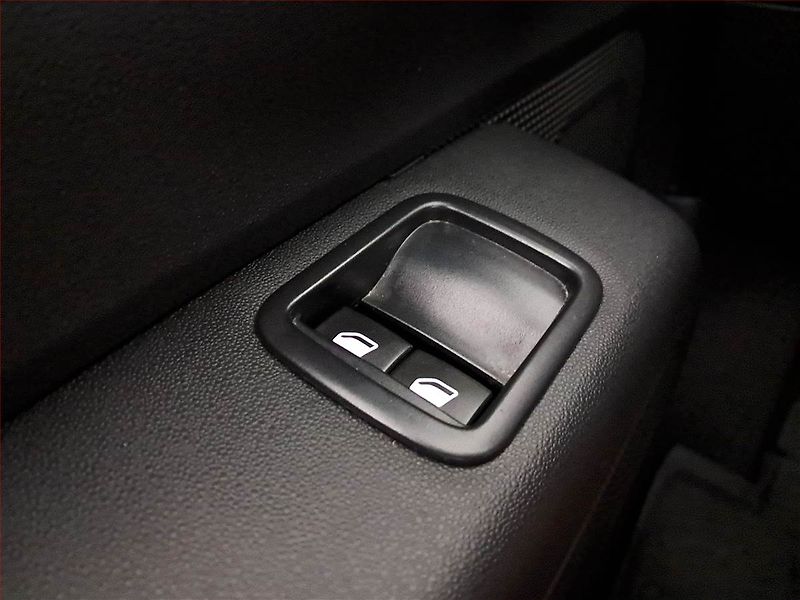 Citroën C3 (2019) 1.2 PureTech, ČR,1.maj - fotka 16 z 16