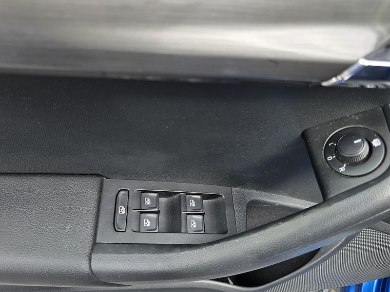 Škoda Octavia 2,0TSI 140KW DSG FULL LED NAVI - fotka 14 z 30