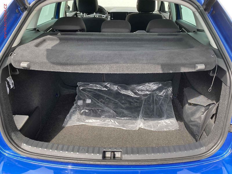 Škoda Scala (2019) 1.0TSi, 2.maj,ČR, Style, DSG - fotka 7 z 20