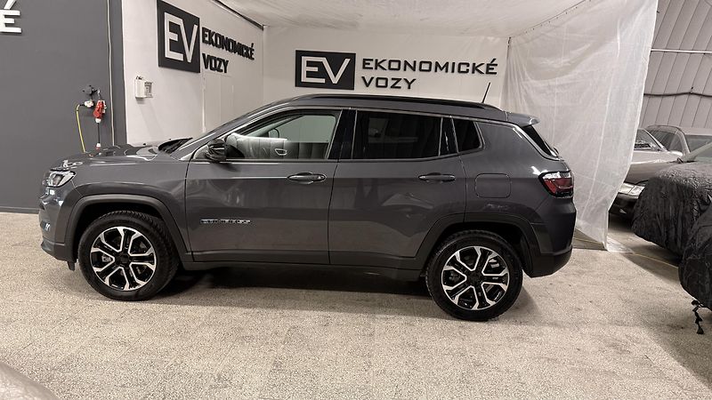Jeep Compass (2023) 1.3 T4 PHEV,4x4,ZÁRUKA - fotka 5 z 56