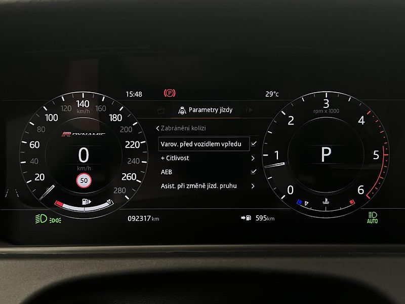Land Rover Range Rover Velar D300 S AWD AUT CZ - fotka 26 z 47
