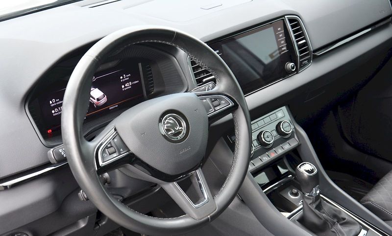 Škoda Karoq (2019) 1.5 TSI 110 kW Style PLUS - fotka 6 z 31