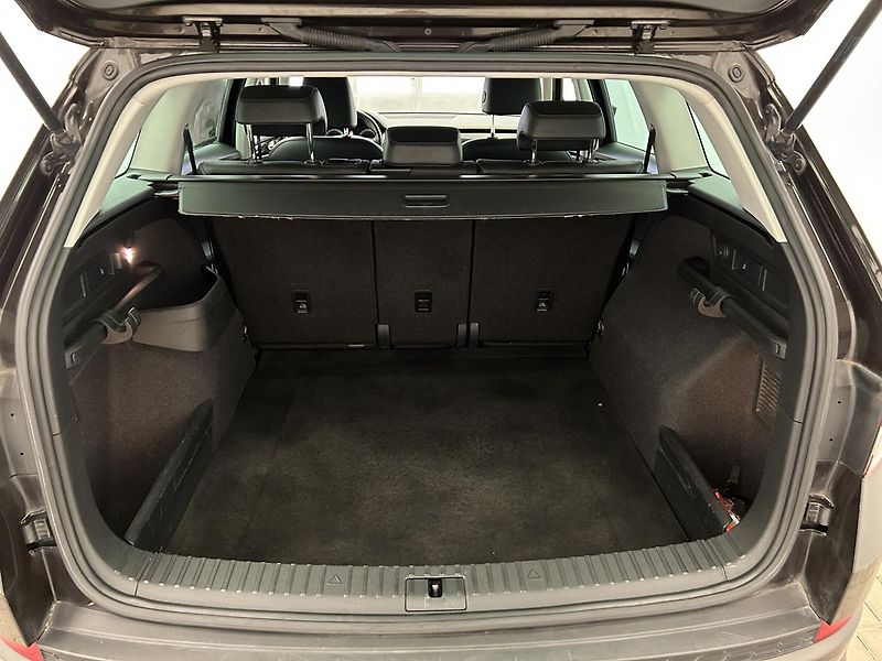 Škoda Kodiaq 2.0 TDI 4x4 Style - fotka 23 z 25