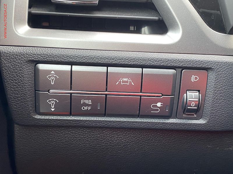 SsangYong Korando (2021) 1.5T-GDi, 1.maj,ČR, TZ - fotka 13 z 20