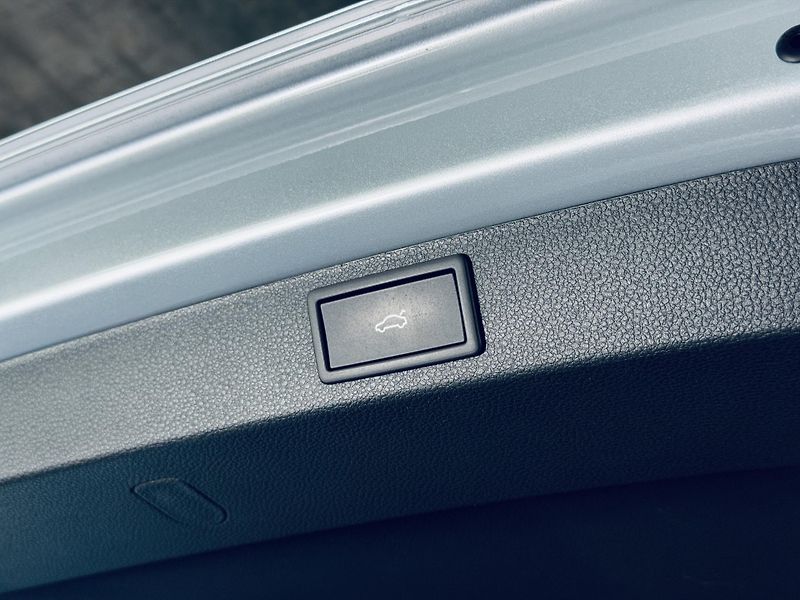 Škoda Karoq (2025) 1.5TSI*SPORT*360*5.LET.ZÁR - fotka 40 z 42