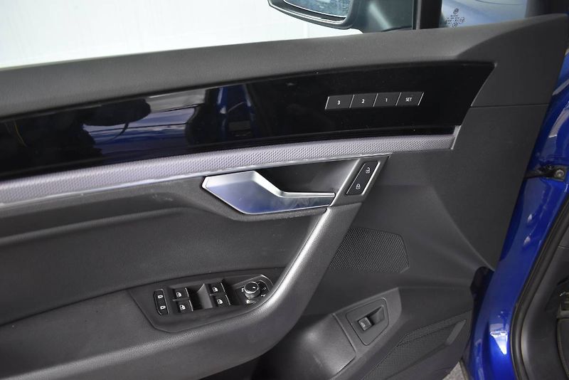 Volkswagen Touareg (2022) 3.0TDI 210kW 4Motion - fotka 21 z 24