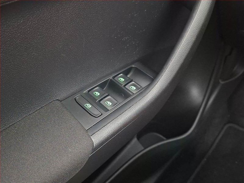 Škoda Fabia (2019) Style 1.0 TSI, Tempomat - fotka 17 z 17