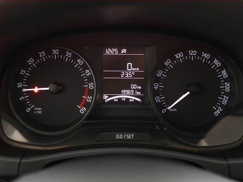 Škoda Fabia (2015) 1.4 TDI - fotka 11 z 15