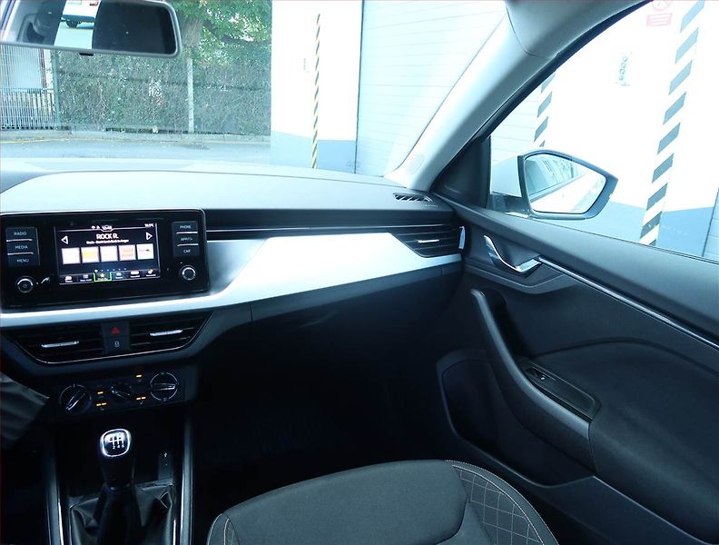 Škoda Scala (2021) Ambition 1.0 TSI, Serv.kniha - fotka 8 z 18