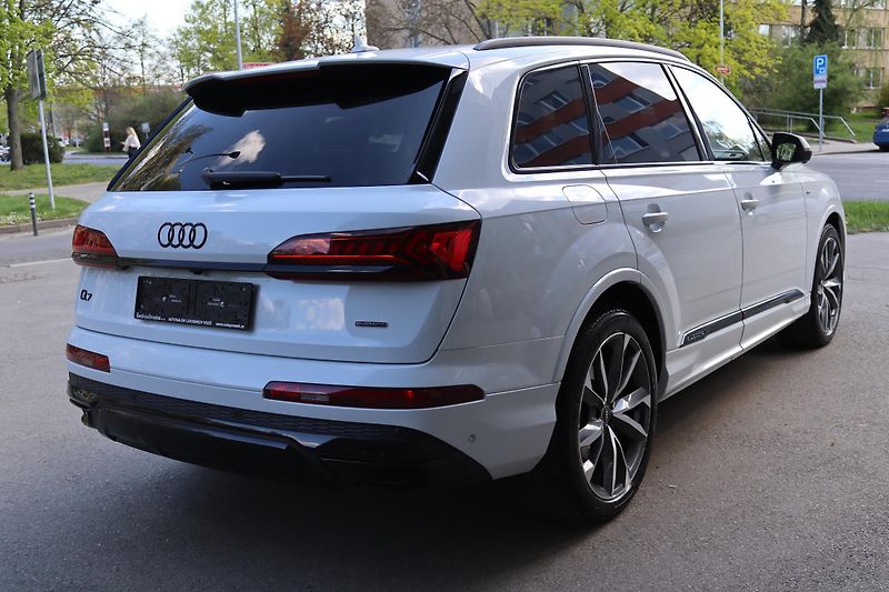 Audi Q7 NENÍ MOŽNÝ ODPOČET DPH - fotka 11 z 49
