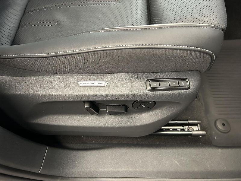 Volkswagen Tiguan (2025) 2.0TDi DSG Matrix REZERVACE - fotka 47 z 51