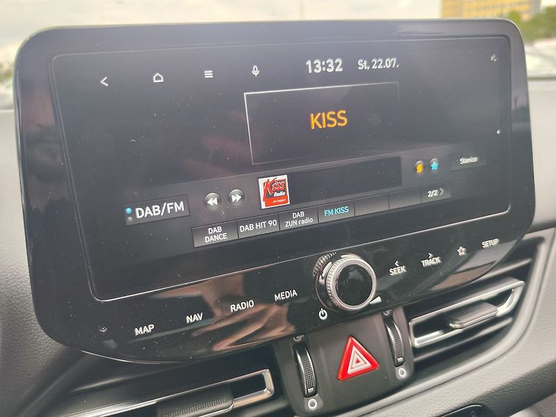 Hyundai i30 1.5 T-GDI/103kW N-Line DCT - fotka 19 z 36