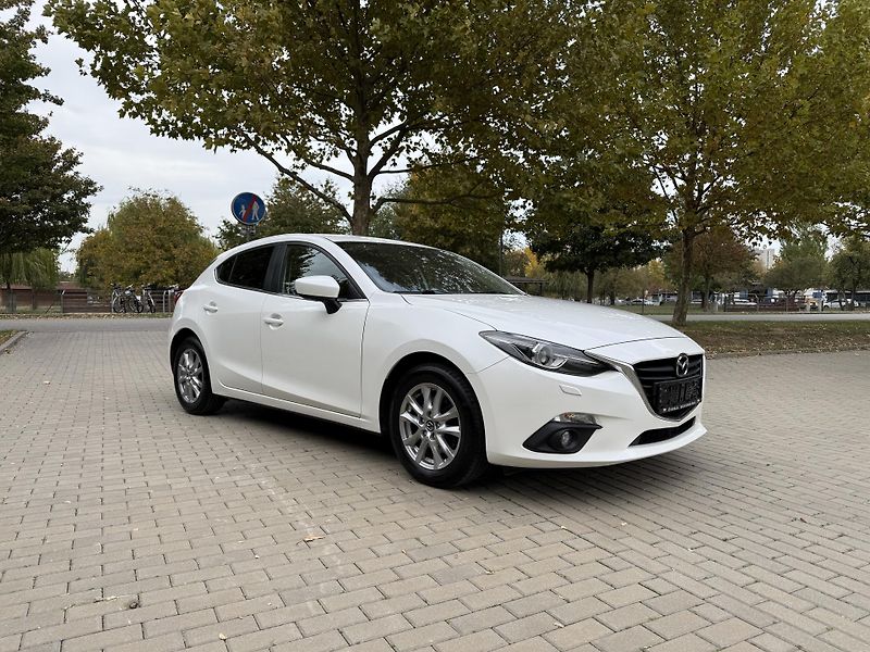 Mazda 3 2.0 Center-Line - fotka 15 z 34