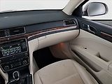 Škoda Superb (2011) Elegance 2.0 TDI, Xenony - náhled 8