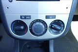 Opel Corsa 1,2 i, ČR, SERV.KN., 44TIS.KM. - náhled 22