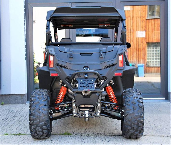 CFMOTO (2026) Gladiator Z950 Sport - fotka 8 z 25