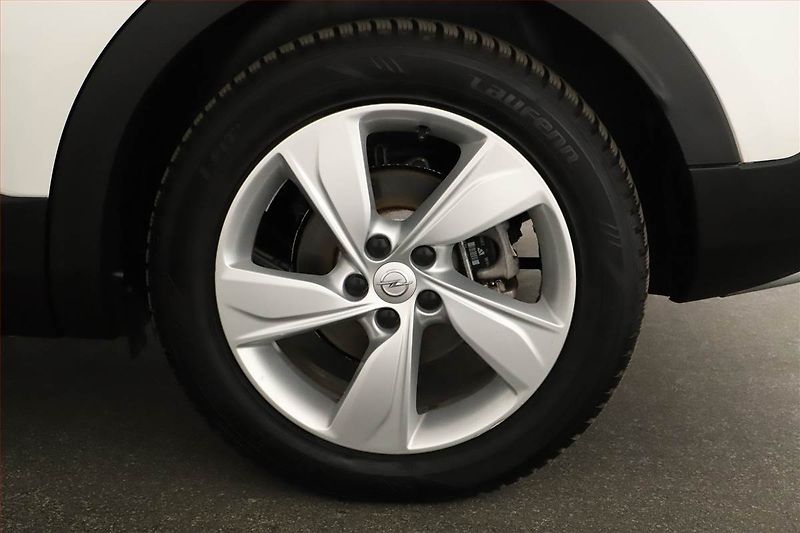 Opel Grandland X (2019) Plug-in Hybrid4, 4X4, Automat - fotka 21 z 23