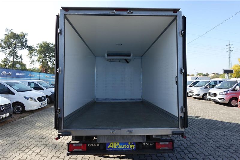 Iveco Daily 3,0 HPT  35S18 SKŘÍŇ MRAZÁK -2 - fotka 10 z 24