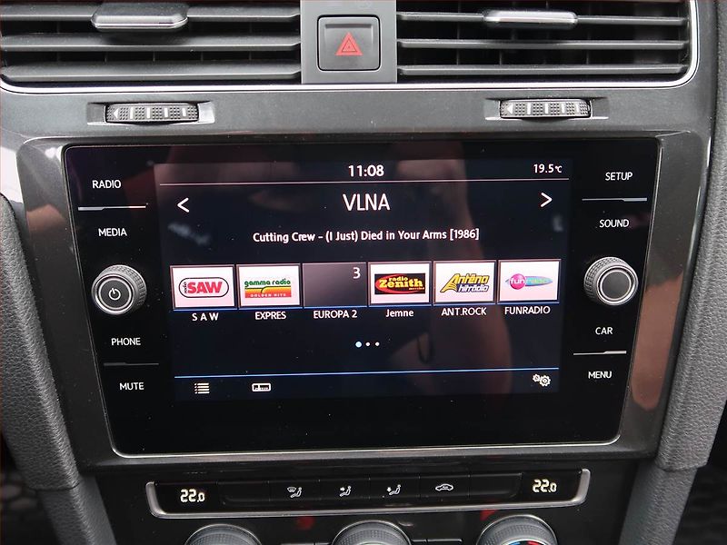 Volkswagen Golf (2019) 1.0 TSI, Serv.kniha, Tempomat - fotka 12 z 17