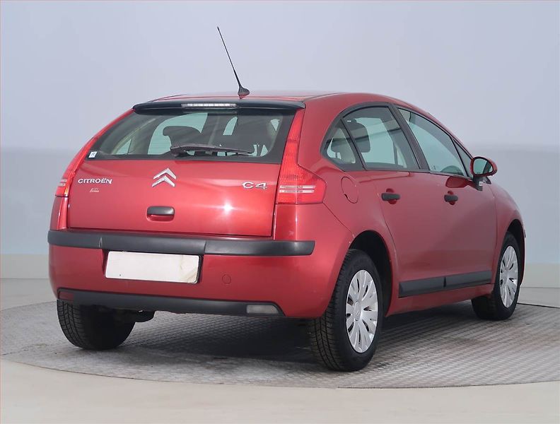 Citroën C4 (2009) 1.6 HDi, nová STK, Klima - fotka 5 z 14