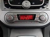 Ford Kuga (2010) 2.0 TDCi, 4X4, Park. senzory - náhled 15